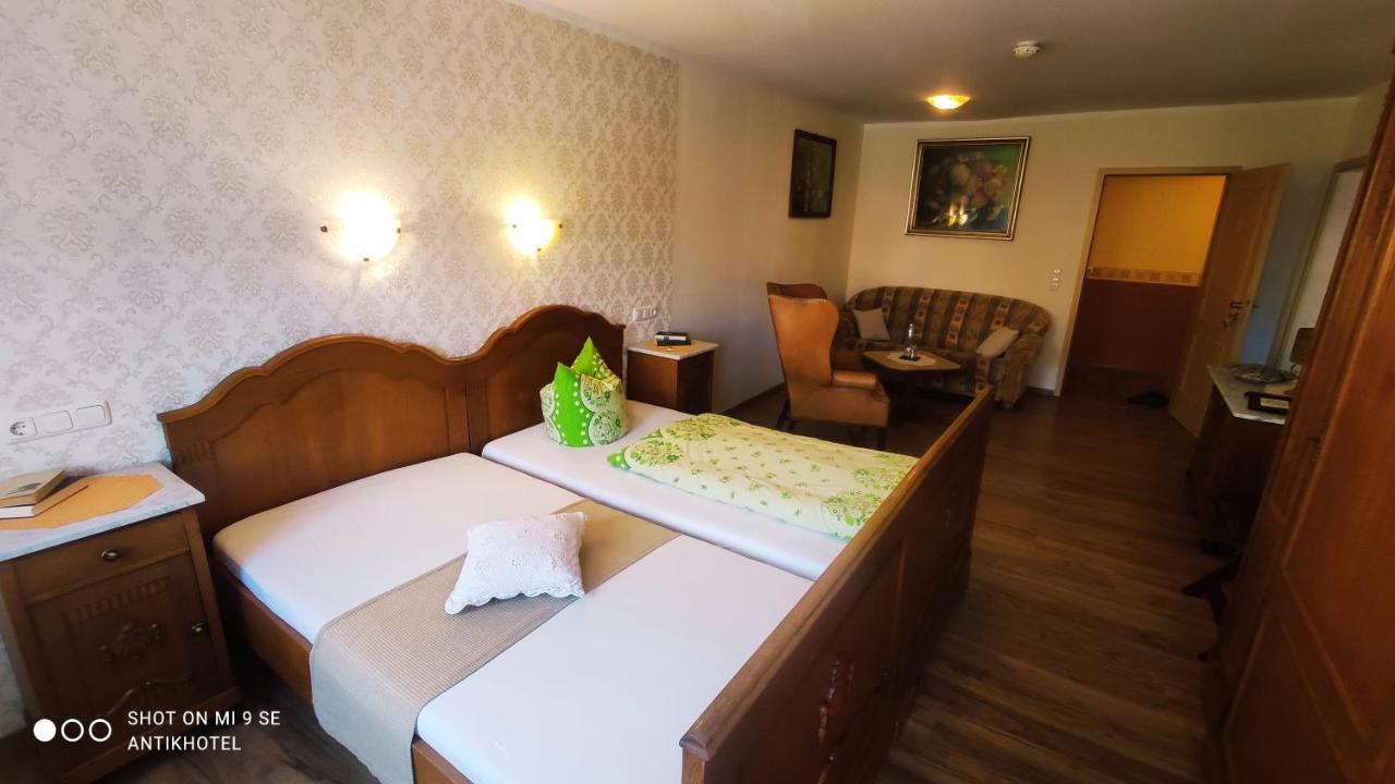 Antikhotel Steinbacher Hof Steinbach am Wald 外观 照片