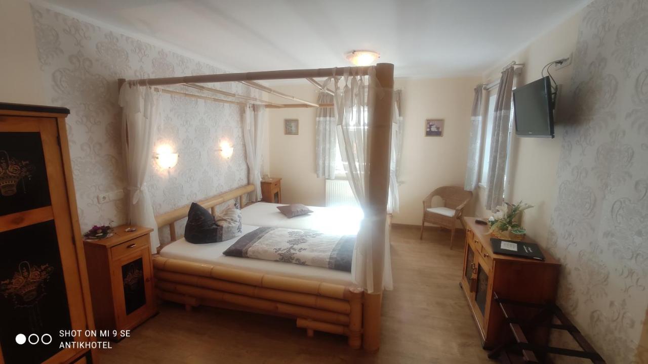 Antikhotel Steinbacher Hof Steinbach am Wald 外观 照片